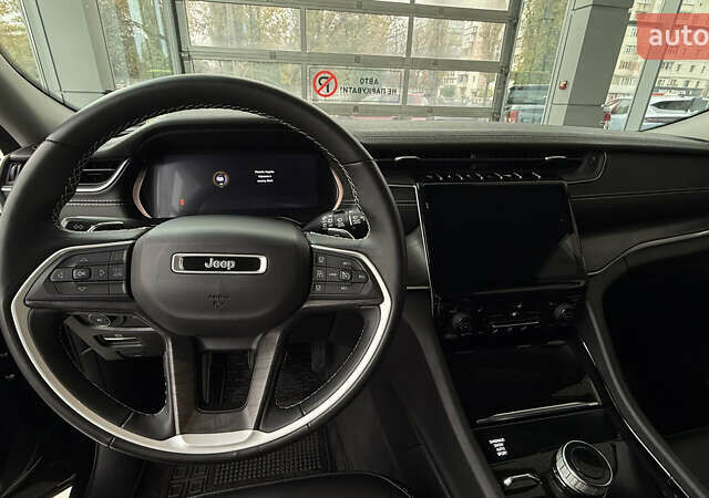 Джип Гранд Чероки 2022 в Чернигове на Automoto.ua Черный Джип Гранд Чероки, объемом двигателя 3.6 л и пробегом 25 тыс. км за 41500 $, фото 9 на Automoto.ua
