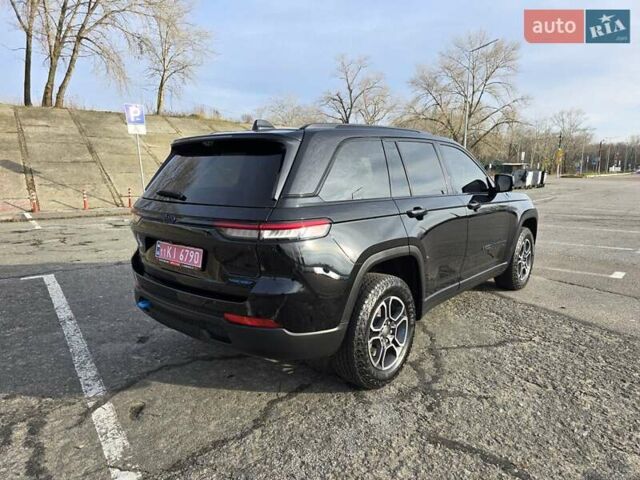 Черный Джип Гранд Чероки, объемом двигателя 2 л и пробегом 53 тыс. км за 59000 $, фото 3 на Automoto.ua