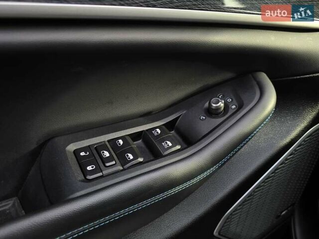 Черный Джип Гранд Чероки, объемом двигателя 2 л и пробегом 53 тыс. км за 59000 $, фото 55 на Automoto.ua