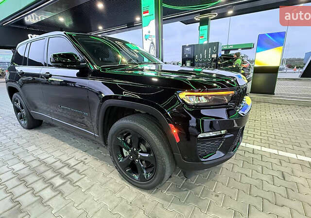Чорний Джип Grand Cherokee, об'ємом двигуна 2 л та пробігом 6 тис. км за 57000 $, фото 13 на Automoto.ua