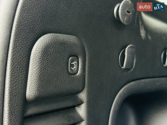 Черный Джип Гранд Чероки, объемом двигателя 3.6 л и пробегом 109 тыс. км за 27500 $, фото 12 на Automoto.ua