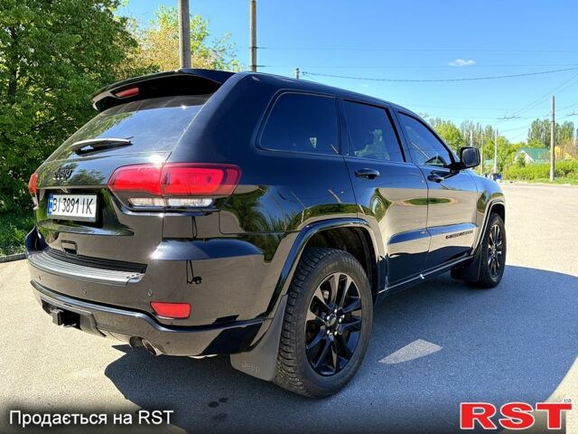 Джип Гранд Чероки 2022 в Полтаве на Automoto.ua Черный Джип Гранд Чероки, объемом двигателя 3.6 л и пробегом 43 тыс. км за 26300 $, фото 2 на Automoto.ua