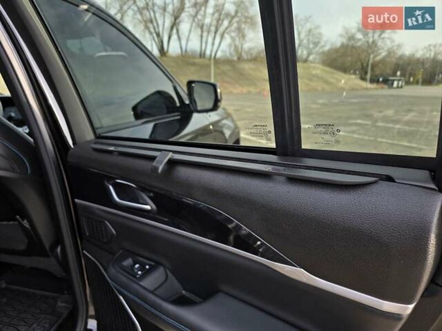 Черный Джип Гранд Чероки, объемом двигателя 2 л и пробегом 53 тыс. км за 59000 $, фото 76 на Automoto.ua