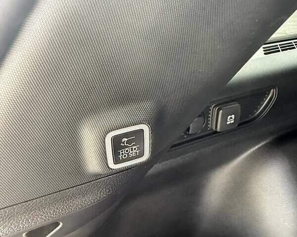 Черный Джип Гранд Чероки, объемом двигателя 3.6 л и пробегом 41 тыс. км за 43500 $, фото 10 на Automoto.ua