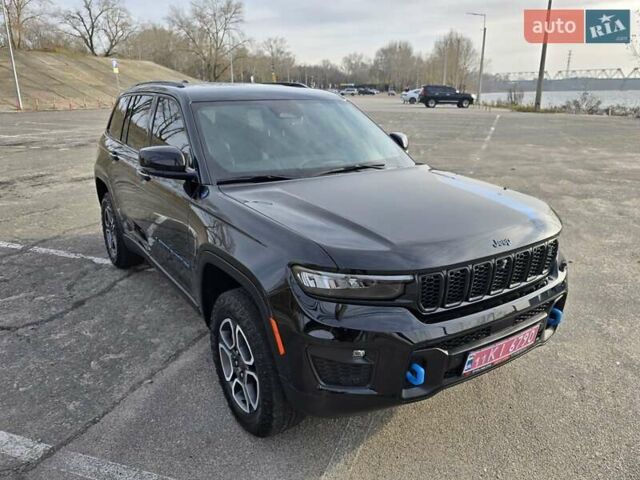 Черный Джип Гранд Чероки, объемом двигателя 2 л и пробегом 53 тыс. км за 59000 $, фото 8 на Automoto.ua