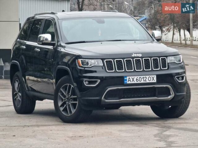 Черный Джип Гранд Чероки, объемом двигателя 3.6 л и пробегом 110 тыс. км за 24891 $, фото 2 на Automoto.ua