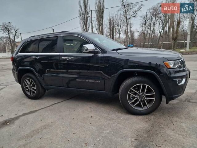 Черный Джип Гранд Чероки, объемом двигателя 3.6 л и пробегом 110 тыс. км за 24891 $, фото 3 на Automoto.ua