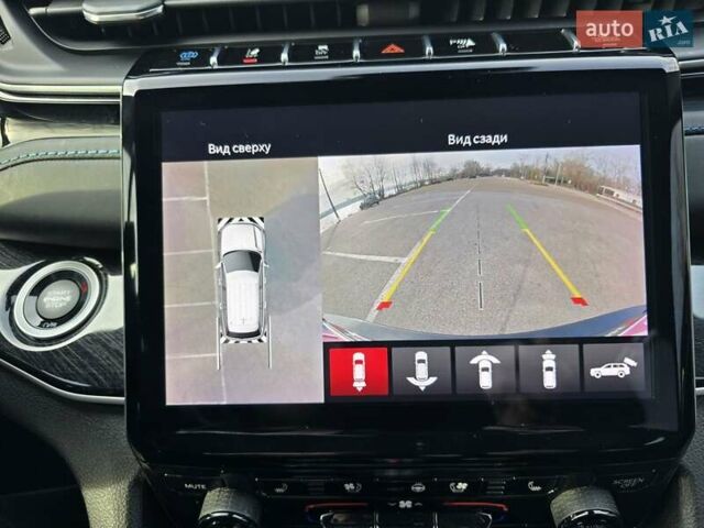 Черный Джип Гранд Чероки, объемом двигателя 2 л и пробегом 53 тыс. км за 59000 $, фото 85 на Automoto.ua