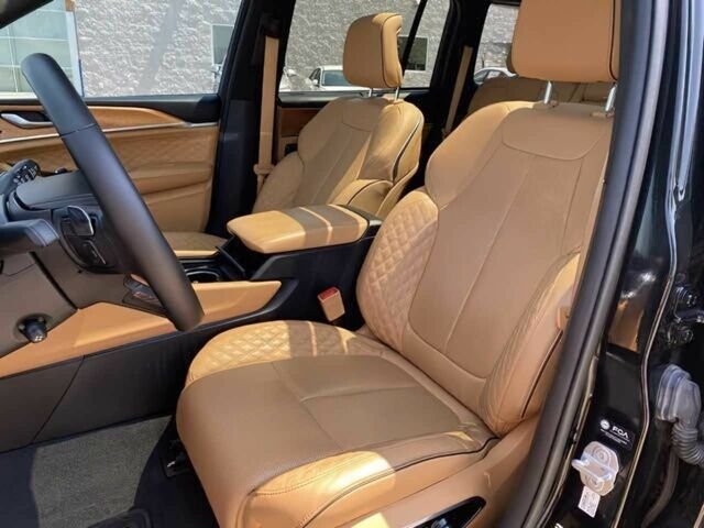 Чорний Джип Grand Cherokee, об'ємом двигуна 3.6 л та пробігом 28 тис. км за 27200 $, фото 7 на Automoto.ua