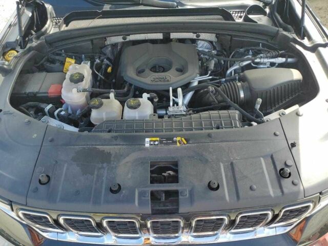 Чорний Джип Grand Cherokee, об'ємом двигуна 2 л та пробігом 43 тис. км за 15000 $, фото 11 на Automoto.ua