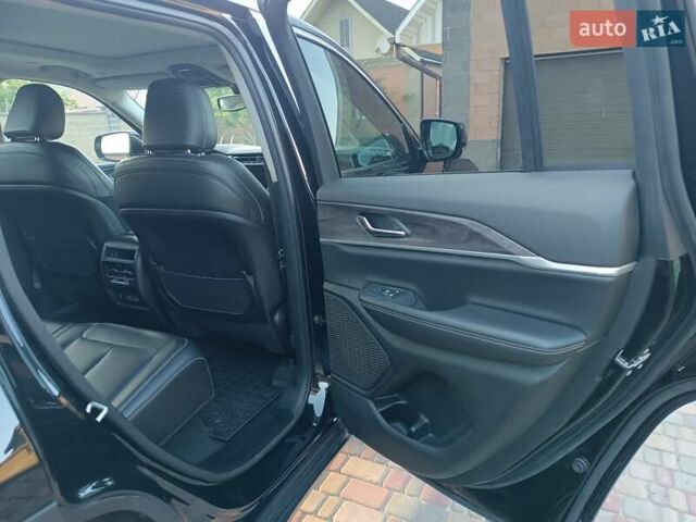 Чорний Джип Grand Cherokee, об'ємом двигуна 3.6 л та пробігом 19 тис. км за 52000 $, фото 16 на Automoto.ua