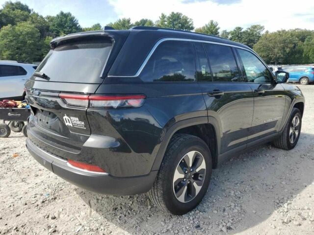 Чорний Джип Grand Cherokee, об'ємом двигуна 2 л та пробігом 43 тис. км за 15000 $, фото 2 на Automoto.ua