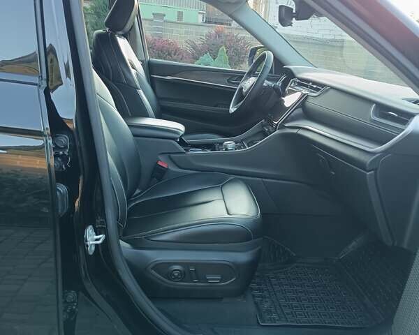 Чорний Джип Grand Cherokee, об'ємом двигуна 3.6 л та пробігом 19 тис. км за 52000 $, фото 17 на Automoto.ua