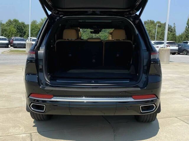 Чорний Джип Grand Cherokee, об'ємом двигуна 3.6 л та пробігом 28 тис. км за 27200 $, фото 14 на Automoto.ua