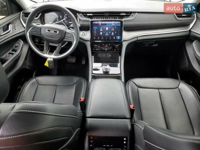 Черный Джип Гранд Чероки, объемом двигателя 3.6 л и пробегом 34 тыс. км за 13500 $, фото 7 на Automoto.ua