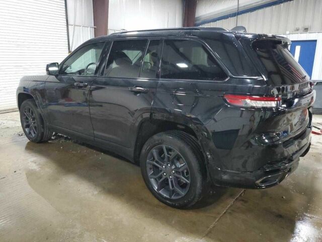 Черный Джип Гранд Чероки, объемом двигателя 2 л и пробегом 8 тыс. км за 16500 $, фото 3 на Automoto.ua