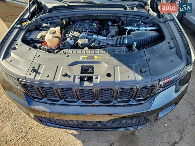 Черный Джип Гранд Чероки, объемом двигателя 3.6 л и пробегом 24 тыс. км за 10700 $, фото 11 на Automoto.ua