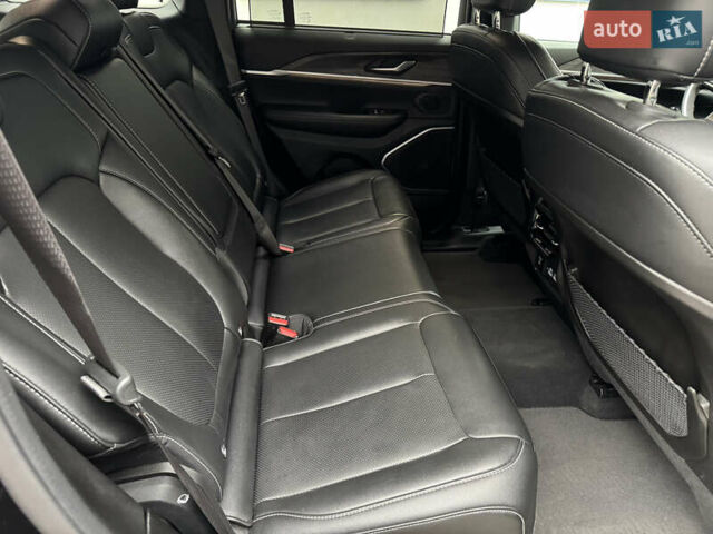 Чорний Джип Grand Cherokee, об'ємом двигуна 3.6 л та пробігом 16 тис. км за 57500 $, фото 19 на Automoto.ua