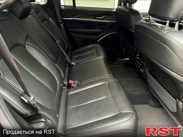 Чорний Джип Grand Cherokee, об'ємом двигуна 3.6 л та пробігом 16 тис. км за 57500 $, фото 11 на Automoto.ua