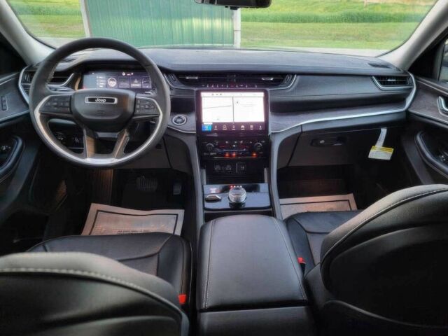 Чорний Джип Grand Cherokee, об'ємом двигуна 3.6 л та пробігом 22 тис. км за 18700 $, фото 10 на Automoto.ua