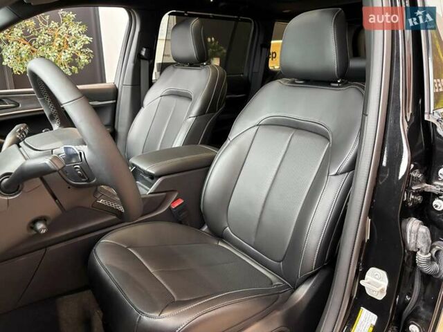 Черный Джип Гранд Чероки, объемом двигателя 3.6 л и пробегом 1 тыс. км за 59144 $, фото 12 на Automoto.ua