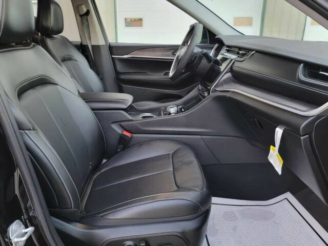 Чорний Джип Grand Cherokee, об'ємом двигуна 3.6 л та пробігом 22 тис. км за 18700 $, фото 8 на Automoto.ua