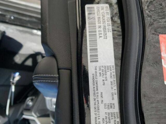 Черный Джип Гранд Чероки, объемом двигателя 3.6 л и пробегом 11 тыс. км за 33000 $, фото 5 на Automoto.ua