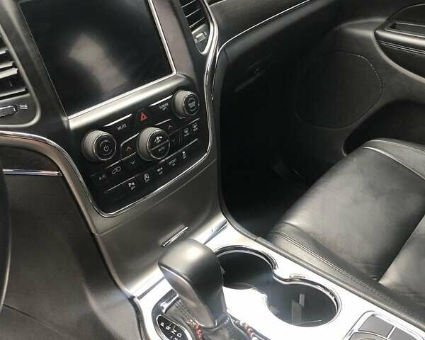 Фиолетовый Джип Гранд Чероки, объемом двигателя 3.6 л и пробегом 100 тыс. км за 23000 $, фото 3 на Automoto.ua