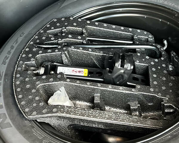 Джип Гранд Чероки 2021 в Одессе на Automoto.ua Фиолетовый Джип Гранд Чероки, объемом двигателя 3.6 л и пробегом 51 тыс. км за 28900 $, фото 48 на Automoto.ua