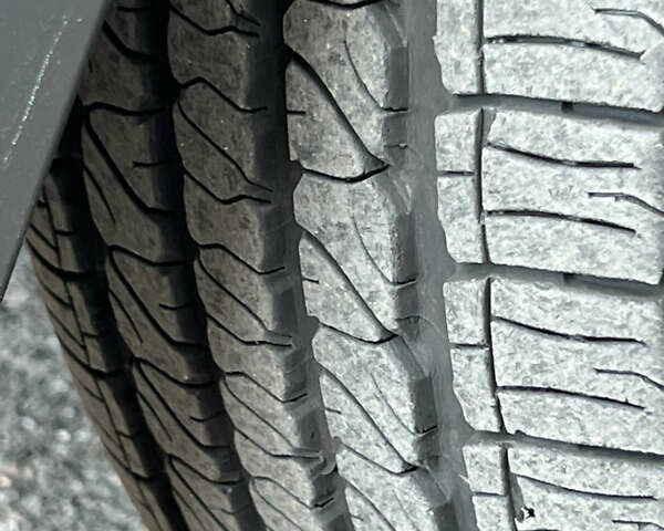 Джип Гранд Чероки 2021 в Одессе на Automoto.ua Фиолетовый Джип Гранд Чероки, объемом двигателя 3.6 л и пробегом 51 тыс. км за 28900 $, фото 13 на Automoto.ua