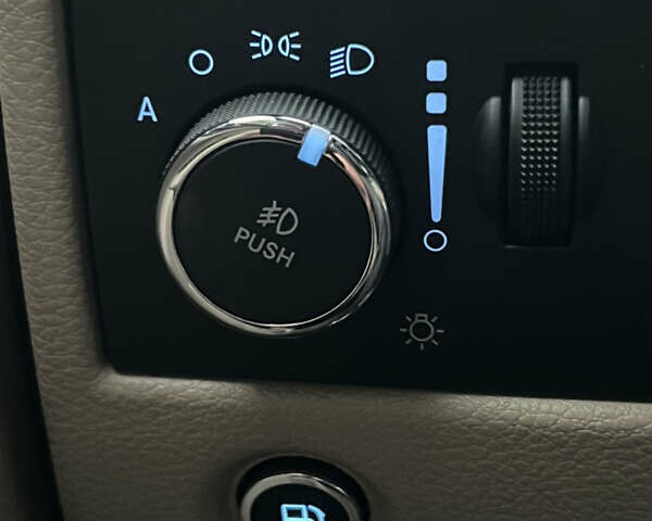 Джип Гранд Чероки 2021 в Одессе на Automoto.ua Фиолетовый Джип Гранд Чероки, объемом двигателя 3.6 л и пробегом 51 тыс. км за 28900 $, фото 76 на Automoto.ua