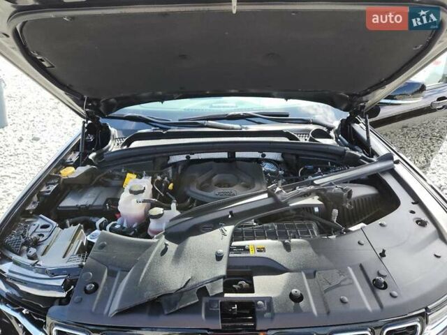 Фиолетовый Джип Гранд Чероки, объемом двигателя 2 л и пробегом 38 тыс. км за 21600 $, фото 6 на Automoto.ua