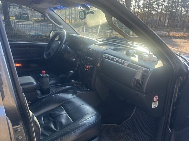 Коричневый Джип Гранд Чероки, объемом двигателя 2.7 л и пробегом 240 тыс. км за 5000 $, фото 6 на Automoto.ua