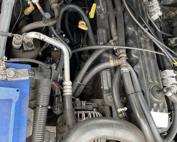 Коричневий Джип Grand Cherokee, об'ємом двигуна 3.96 л та пробігом 294 тис. км за 11250 $, фото 6 на Automoto.ua