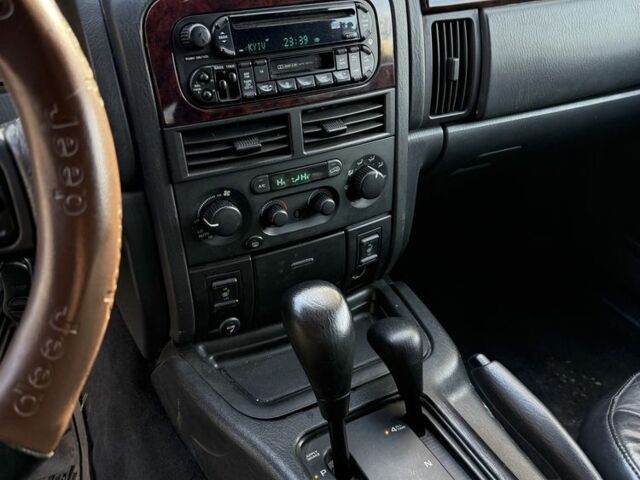 Джип Гранд Чероки 2004 в Ирпене на Automoto.ua Коричневый Джип Гранд Чероки, объемом двигателя 2.7 л и пробегом 286 тыс. км за 4950 $, фото 8 на Automoto.ua