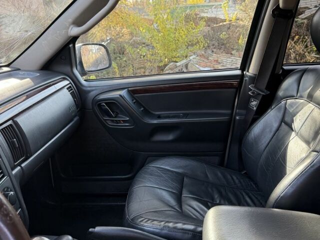 Джип Гранд Чероки 2004 в Ирпене на Automoto.ua Коричневый Джип Гранд Чероки, объемом двигателя 2.7 л и пробегом 286 тыс. км за 4950 $, фото 9 на Automoto.ua