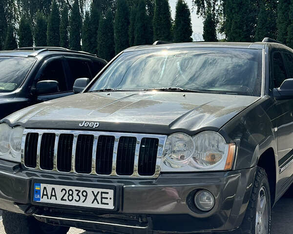 Коричневый Джип Гранд Чероки, объемом двигателя 2.99 л и пробегом 460 тыс. км за 10500 $, фото 1 на Automoto.ua