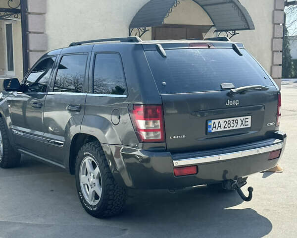 Коричневый Джип Гранд Чероки, объемом двигателя 2.99 л и пробегом 460 тыс. км за 10500 $, фото 3 на Automoto.ua