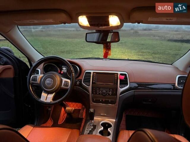 Коричневый Джип Гранд Чероки, объемом двигателя 2.99 л и пробегом 297 тыс. км за 18000 $, фото 10 на Automoto.ua