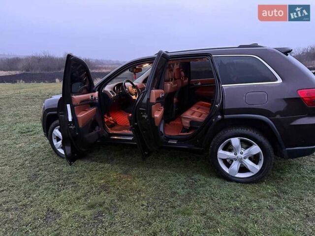 Коричневый Джип Гранд Чероки, объемом двигателя 2.99 л и пробегом 297 тыс. км за 18000 $, фото 16 на Automoto.ua