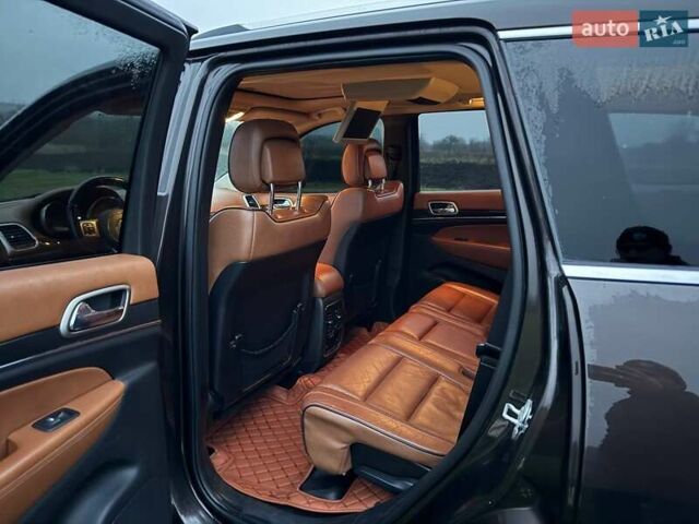 Коричневый Джип Гранд Чероки, объемом двигателя 2.99 л и пробегом 297 тыс. км за 18000 $, фото 11 на Automoto.ua