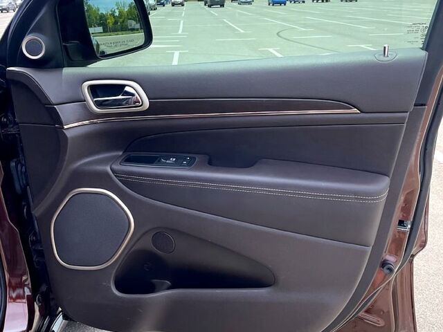 Коричневий Джип Grand Cherokee, об'ємом двигуна 3 л та пробігом 240 тис. км за 19000 $, фото 7 на Automoto.ua