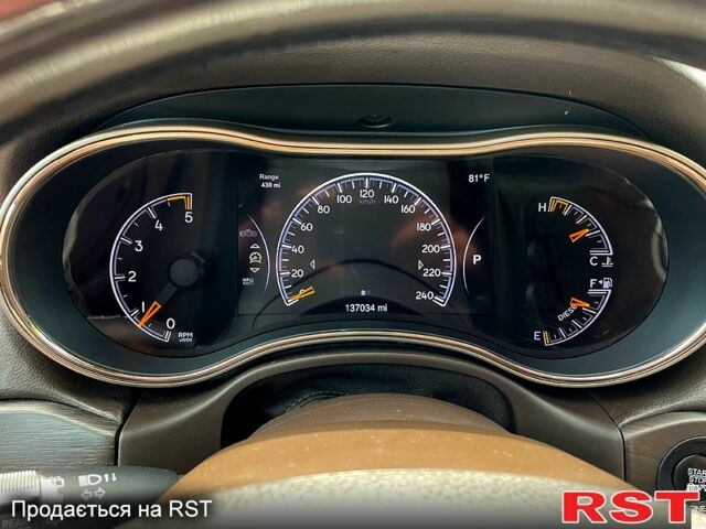 Коричневий Джип Grand Cherokee, об'ємом двигуна 3 л та пробігом 240 тис. км за 19000 $, фото 2 на Automoto.ua