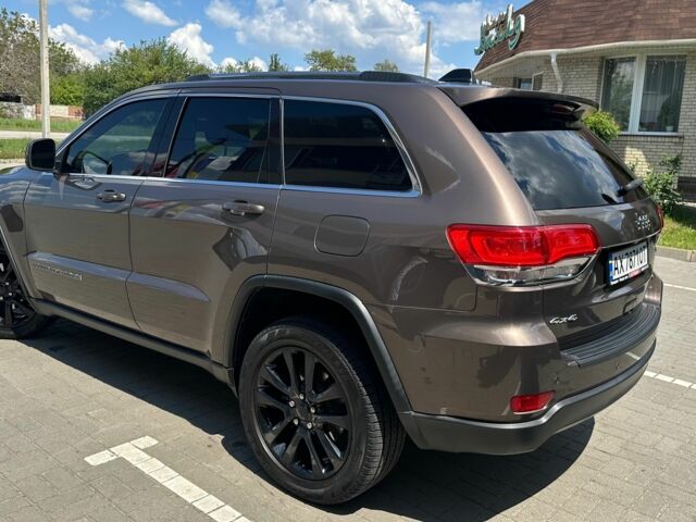 Коричневий Джип Grand Cherokee, об'ємом двигуна 3.6 л та пробігом 127 тис. км за 22000 $, фото 1 на Automoto.ua