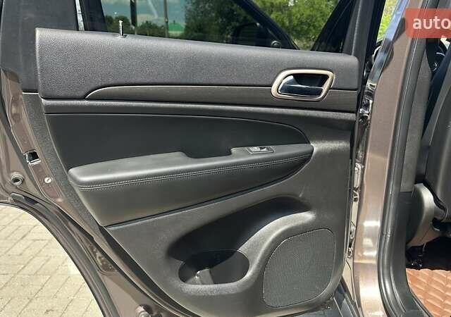 Коричневий Джип Grand Cherokee, об'ємом двигуна 3.6 л та пробігом 123 тис. км за 21499 $, фото 23 на Automoto.ua