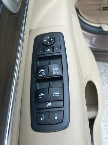 Коричневий Джип Grand Cherokee, об'ємом двигуна 3.6 л та пробігом 168 тис. км за 23100 $, фото 8 на Automoto.ua