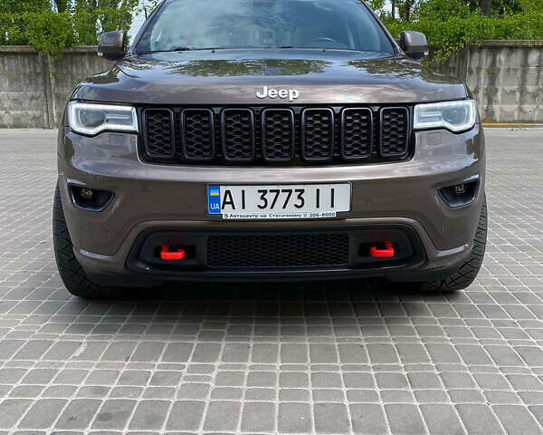 Коричневый Джип Гранд Чероки, объемом двигателя 2.99 л и пробегом 101 тыс. км за 37500 $, фото 1 на Automoto.ua