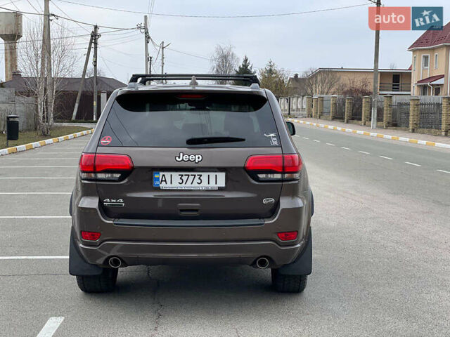 Коричневый Джип Гранд Чероки, объемом двигателя 2.99 л и пробегом 101 тыс. км за 37500 $, фото 4 на Automoto.ua