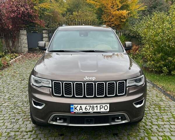 Коричневий Джип Grand Cherokee, об'ємом двигуна 2.97 л та пробігом 50 тис. км за 38800 $, фото 2 на Automoto.ua