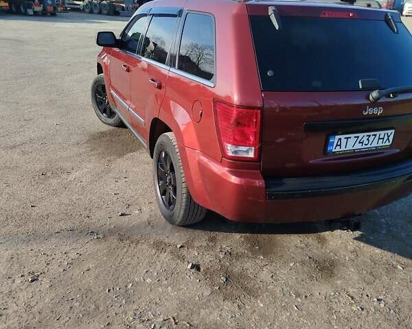 Красный Джип Гранд Чероки, объемом двигателя 2.99 л и пробегом 330 тыс. км за 11400 $, фото 8 на Automoto.ua